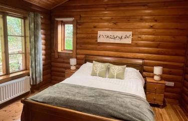 Romantic Log Cabin With Hot Tub - Foto 10