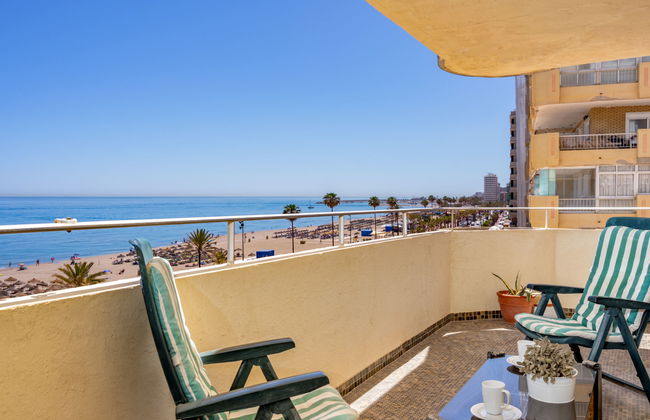 2 bedroom Apartment in Fuengirola with swimming pool and terrace - Photo 22