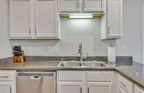 Cozy and Spacious Spring Hill 3BR 2bath Home - Foto 24