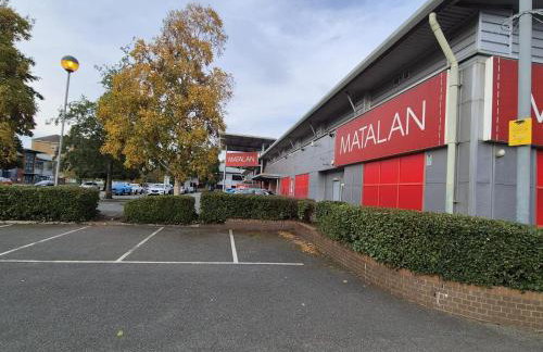 Affordably Elegant Apartments close to Coop live, Etihad Stadium and Manchester City centre - Foto 42