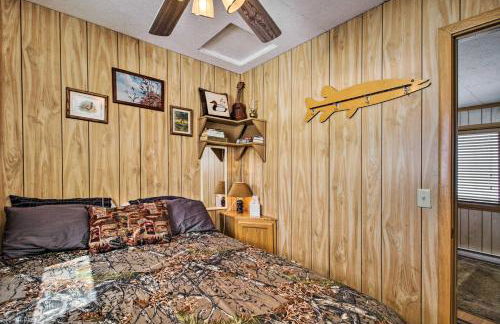 Secluded Remer Cabin with Lake Access! - Foto 12