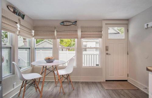 Palmer House Retreat - A Great Muskegon Getaway! - Photo 10