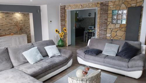 La rosa dell'Etna - Foto 1