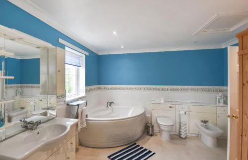 Nether Auchlinsky Cottage - Photo 18