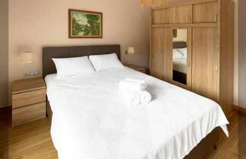 Favelas Luxury Apartments - Photo 35