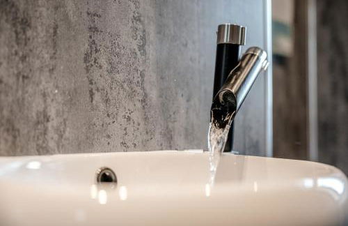 Cosy 1BR Sleeps 4 Quiet - Photo 23