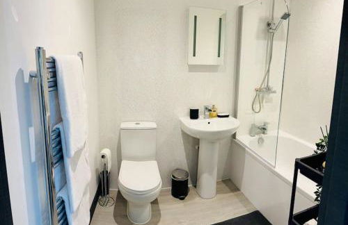 Apartment with Balcony near Chatham Dockside - Foto 46