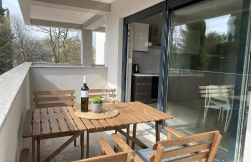 M Plus Residence - Photo 13