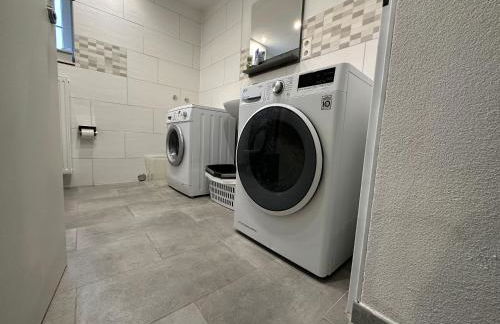 ADN Suites - NETFLIX - modern and smart - Foto 30