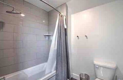 Skybridge Bear Lake Sleeps 61-75 with condo add-on - Foto 55