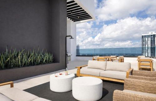 Miami Skyline Residences by Untitled Stay - Photo 5