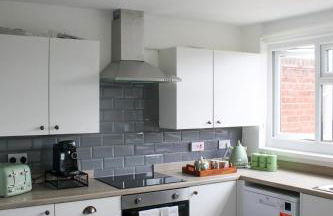 Cosy 3BR Flat With Free Parking Near Marina - Foto 5