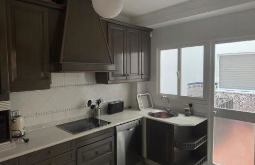 Encanto Urbano: Piso céntrico totalmente equipado - Foto 9