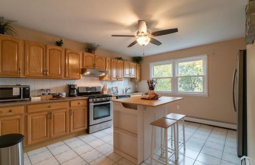 The Boulevard Stay! 25 mins to NYC! Spacious 2BR! - Foto 5