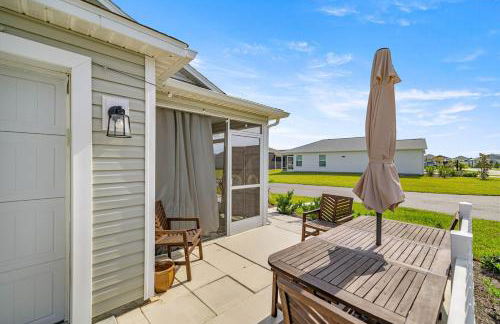 Cozy 2BR in The Villages With BBQ and 4 Seaters Golfcart King Bed - Foto 25