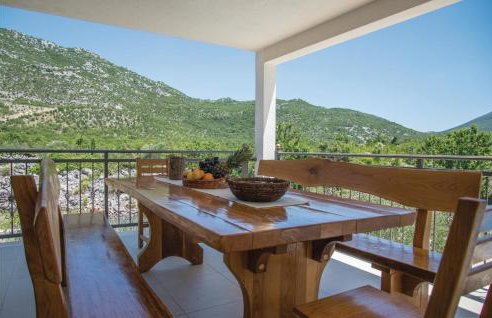 Beautiful Home In Zagvozd With Sauna - Foto 13