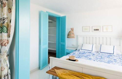 Casa Charcón Alto, en primera línea de mar - Best Villas Lanzarote - Photo 3