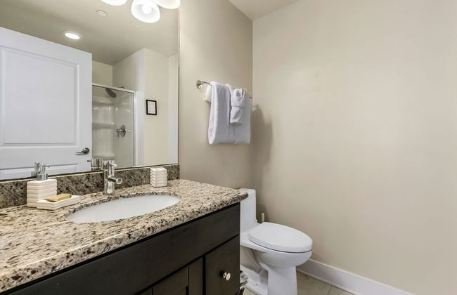 Merchant Lofts Comfy Condos – Walk Everywhere - Foto 34