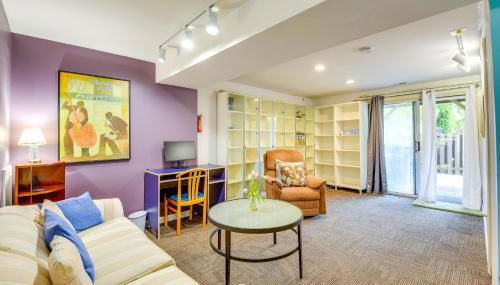 Close to Hospital and Dulles Herndon Townhome - Foto 3