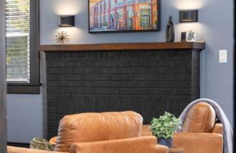 Walk to State Street - Remodeled Home - Foto 8