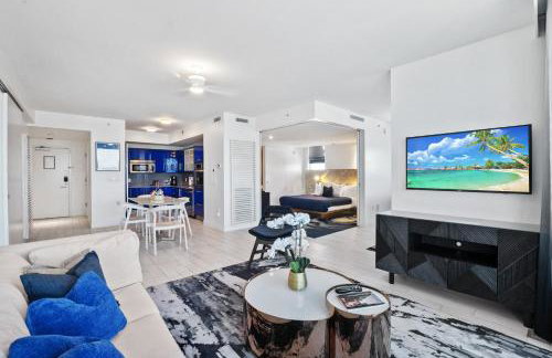23rd Floor W 2BR with Den, Ocean Views, Sleeps 8 - Foto 1