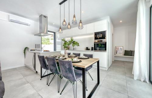 Villa Oasis - Your luxury home away from home - Foto 25