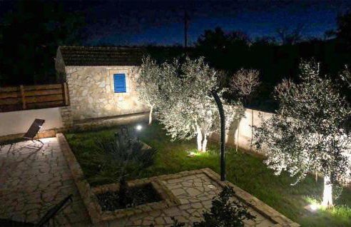 3 Bedroom Cozy Home In Sukosan - Foto 28