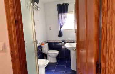 Amazing 3 floor house in front of the beach - Foto 19