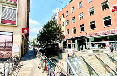 The Suite Cologne - Foto 61