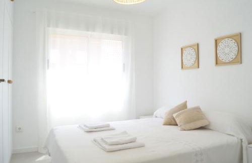 NUEVO, a 70 metros de la playa y con vistas al mar - Foto 30