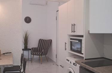 Funky, cute flat close t center - Foto 28