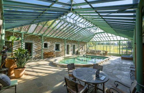 Mas des Sylves - Piscine intérieure chauffée - Parc de 100 hectares - Foto 32