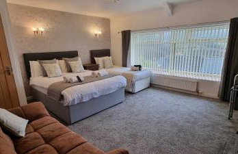 New Lodge Rooms- with Free Parking - Foto 8