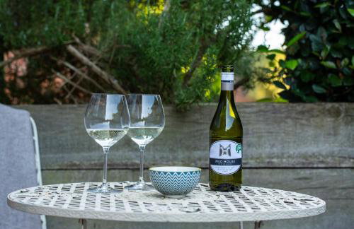 The Hay Barn at Humblebee Hall - Foto 29