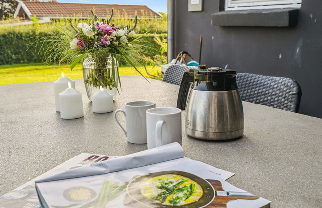 "Cajsa" - 200m from the sea - Foto 13