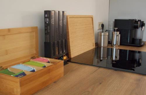 Purer Luxus mit 2 Schlafzimmern, Balkon und Privat-Parkplatz - Photo 19