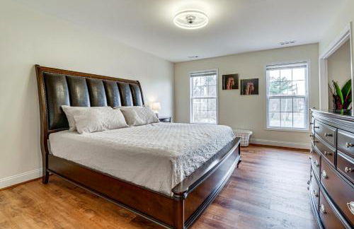 Walk to Dtwn and Campus! Spacious Hampton Home - Foto 15