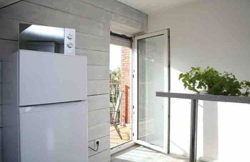 Moderne Wohnung mit Balkon, Küche, Garten Smart-TV - Photo 9
