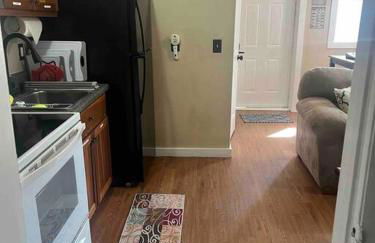 The Fishing Hole #4 Near Town - Foto 12