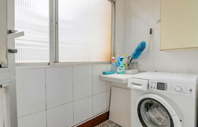 Snug Apartment in Santiago de Compostela With Terrace - Photo 16