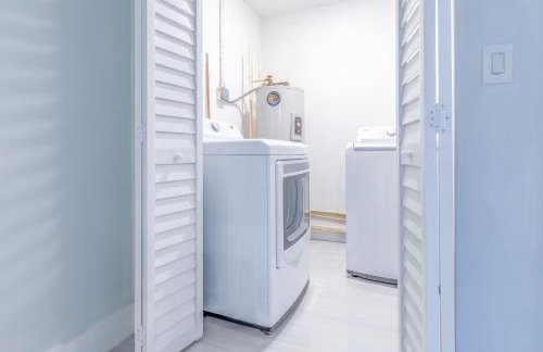 Villa 4BR Villa Private Pool BBQ Area Near Beach - Photo 65