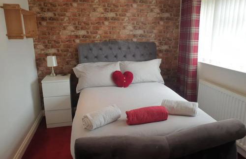 Coates Road-Spacious 4 bed home-near RD&E-parking - Foto 21