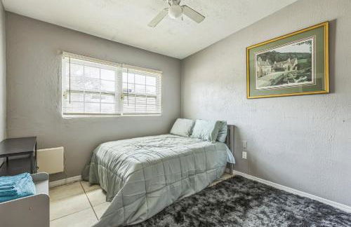 Amazing 'Hot Tub' Home Minutes To Hospitals & Beaches - Photo 7