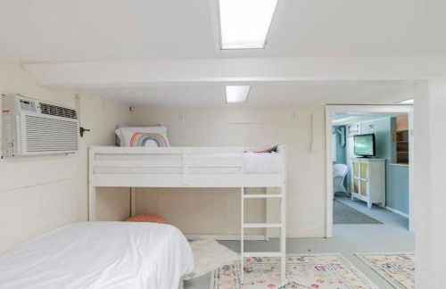 Dozing on Dog River- River Access Dock Yard - Foto 33