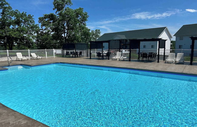 Family Lakefront Oasis Picture Perfect Retreat! - Photo 23