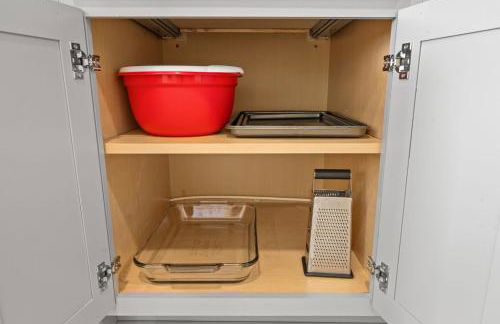 Sunshine House #2-Selfie-Friendly - Steps to Beach - Foto 61