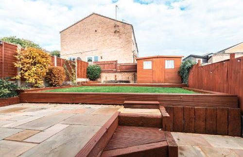 Hot Tube&Private Driveway&11 Guests Family&Contractors Bedford - Foto 25