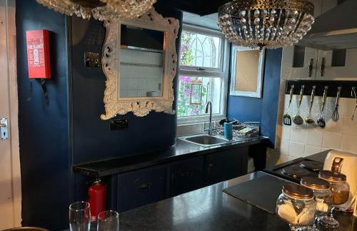 8 Opera Suites, Llangollen - Photo 11