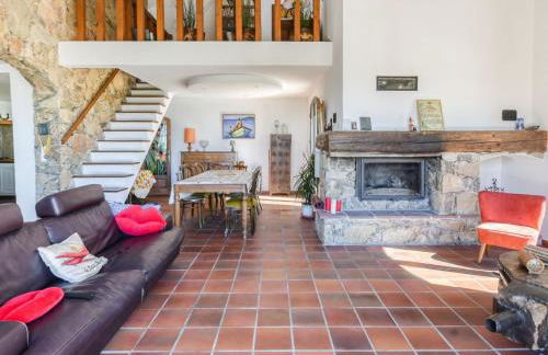 Villa Les Baux Rouges by Interhome - Foto 2