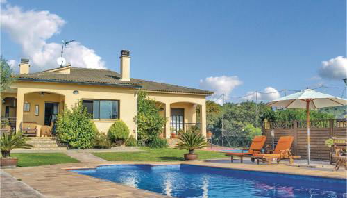 Awesome Home In Tordera - Foto 1